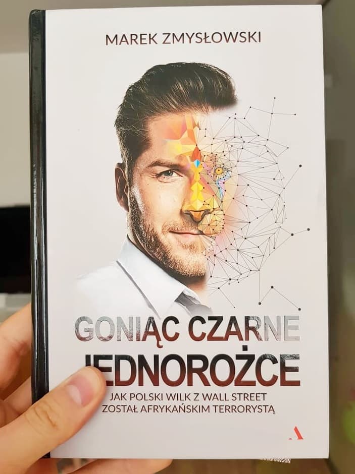 "Goniąc czarne jednorożce" - recenzja.